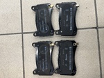 Колодки тормозные передние Tesla Model 3 Performance / Model Y 8008242-00-C 8008242-00-D